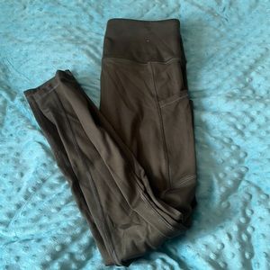 Army green high waisted leggings with pockets. never worn